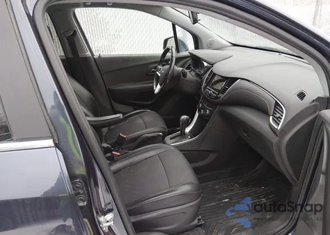 2018 Chevrolet Trax Lt z USA, uszkodzony, nr VIN 3GNCJPSB5JL396911